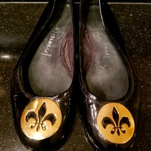 Black patent leather ballet flats